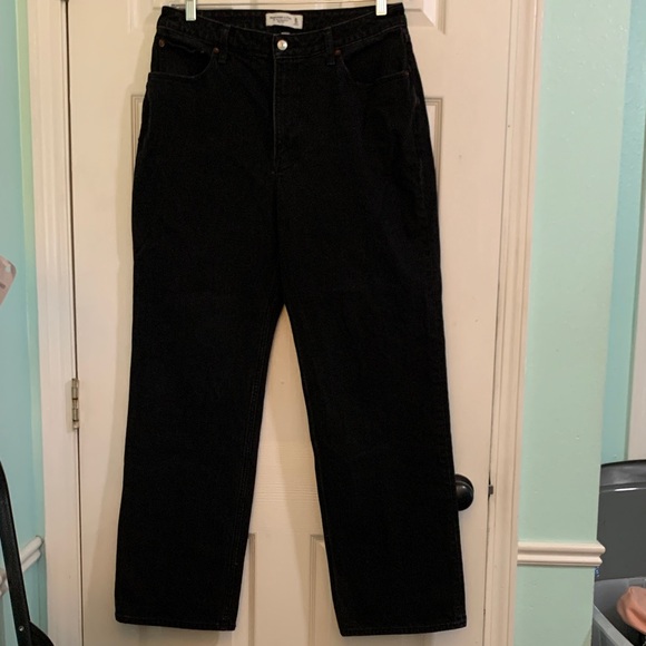 Abercrombie & Fitch Denim - Abercrombie & Fitch Black Jeans The 90s Relaxed High Rise Size 31 Curve Love